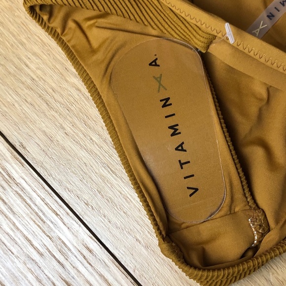 VITAMIN A Bonita Bio Ribbed Bikini Bottom Amber - Picture 5 of 6